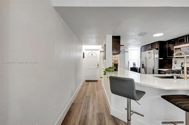 Building Photo - 1187 NW 123rd Pl