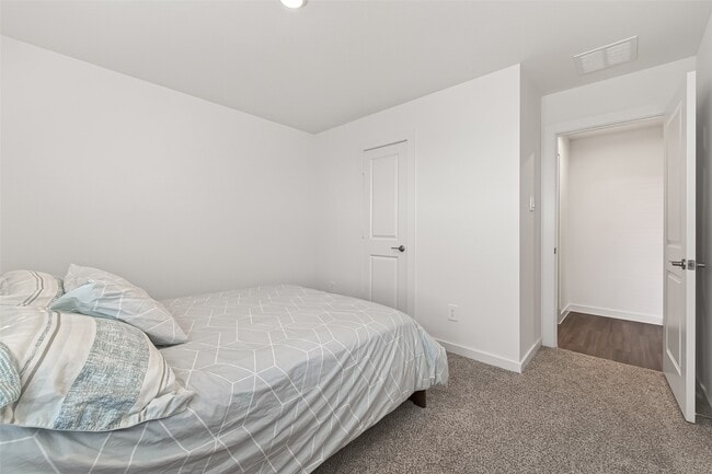 Building Photo - 31319 Kenswick Grove Ln