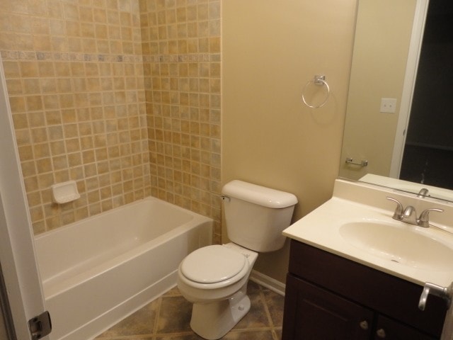 Building Photo - 2062 Middlebury Dr