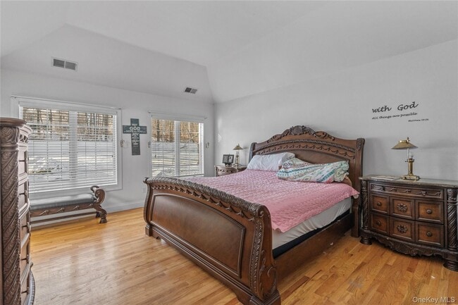 Building Photo - 17 Waring Dr