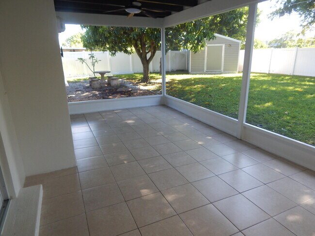 Building Photo - 8301 Wilton Dr