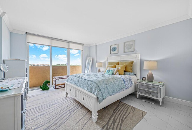 Building Photo - 3581 S Ocean Blvd