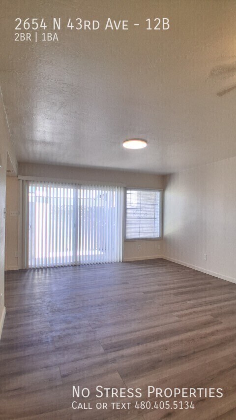 Building Photo - 2654 N 43rd Ave