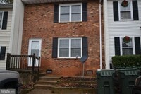 Building Photo - 619 4th St