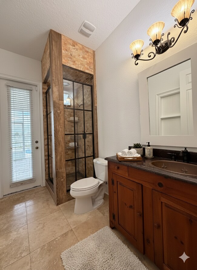 Building Photo - Luxury Windermere Home | 5 Bed 4.5 Bath La...