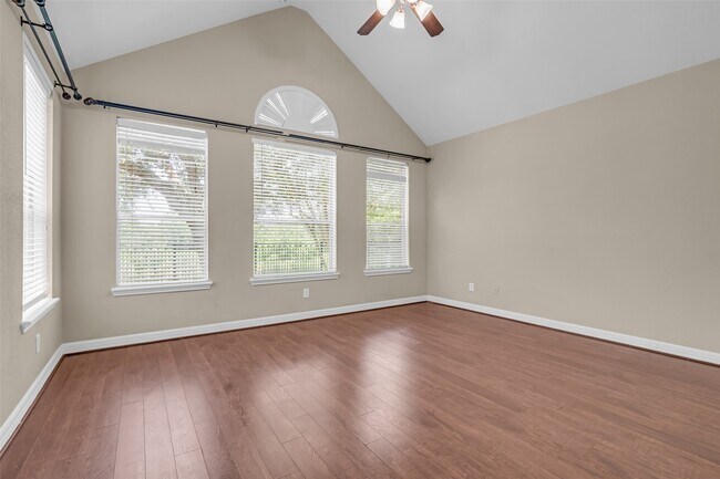 Building Photo - 5307 Riverstone Crossing Dr
