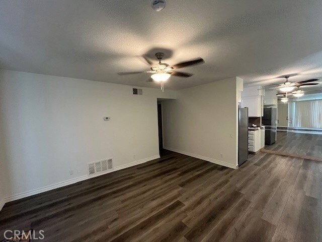 Building Photo - 45313 Sunset Ln