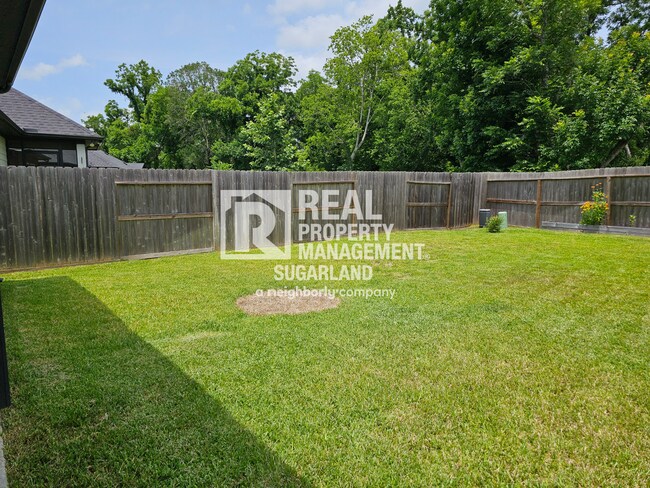 Building Photo - Move-In Ready Home in Sienna with Resort Amenities