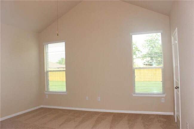 Building Photo - 1024 Palo Duro Loop