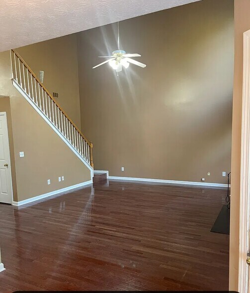 Building Photo - 6020 Kingston Wood Way