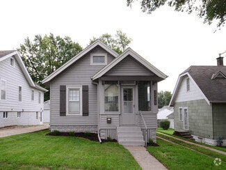 Building Photo - 2209 South 59th Street