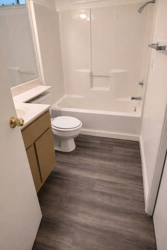 Building Photo - 6667 Blue Heron Dr