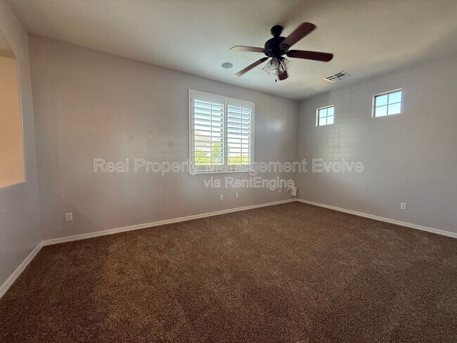 Building Photo - 4287 S Kimberlee Dr