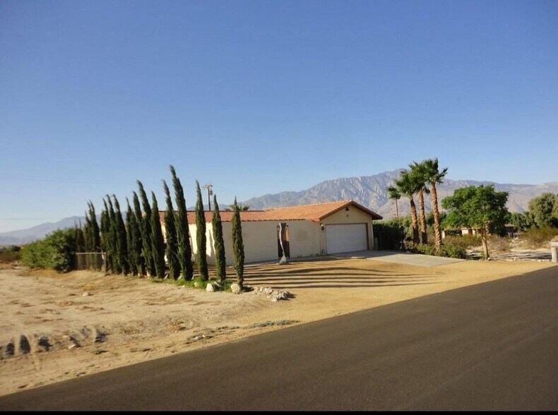 Building Photo - 67595 El Serape Trail