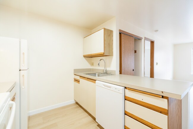 Interior Photo - Park Royal Apartments