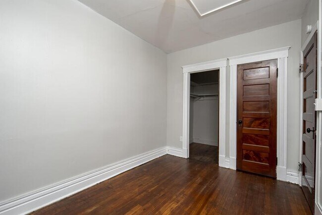 Building Photo - 115 N Allen St