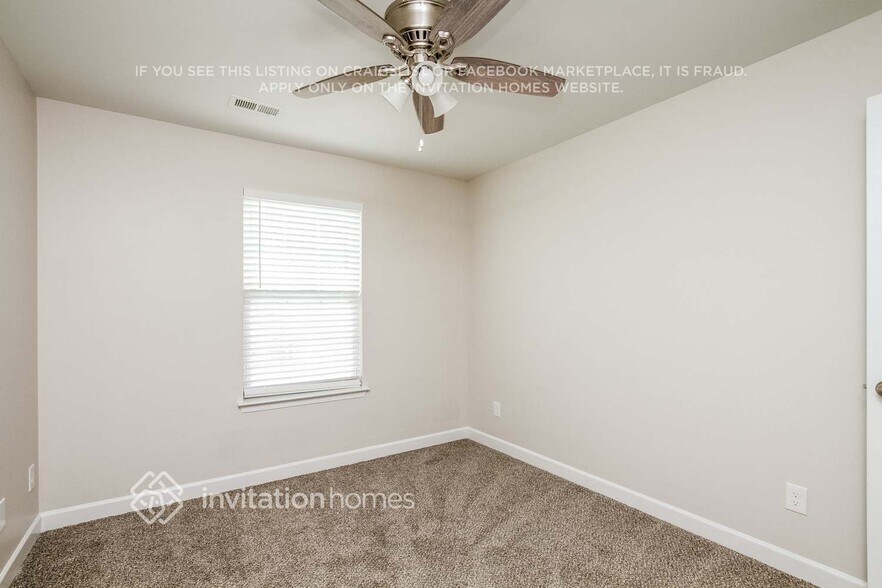 Building Photo - 2524 Captains Watch Rd NE