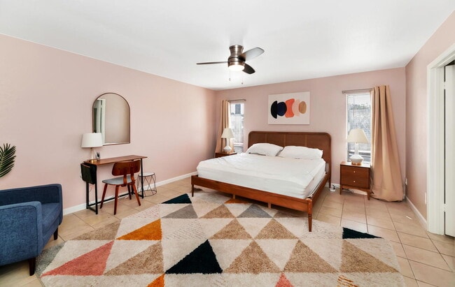 Building Photo - Spacious 5-Bed Scottsdale Home with Pool &...
