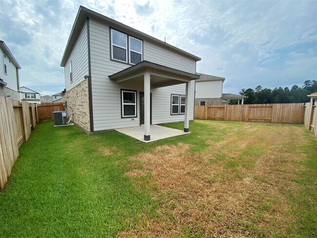 Building Photo - 122 Alset Dr