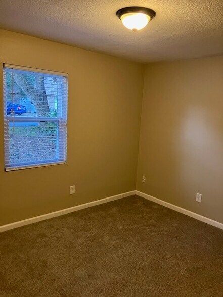 Building Photo - 1492 El Sereno Pl