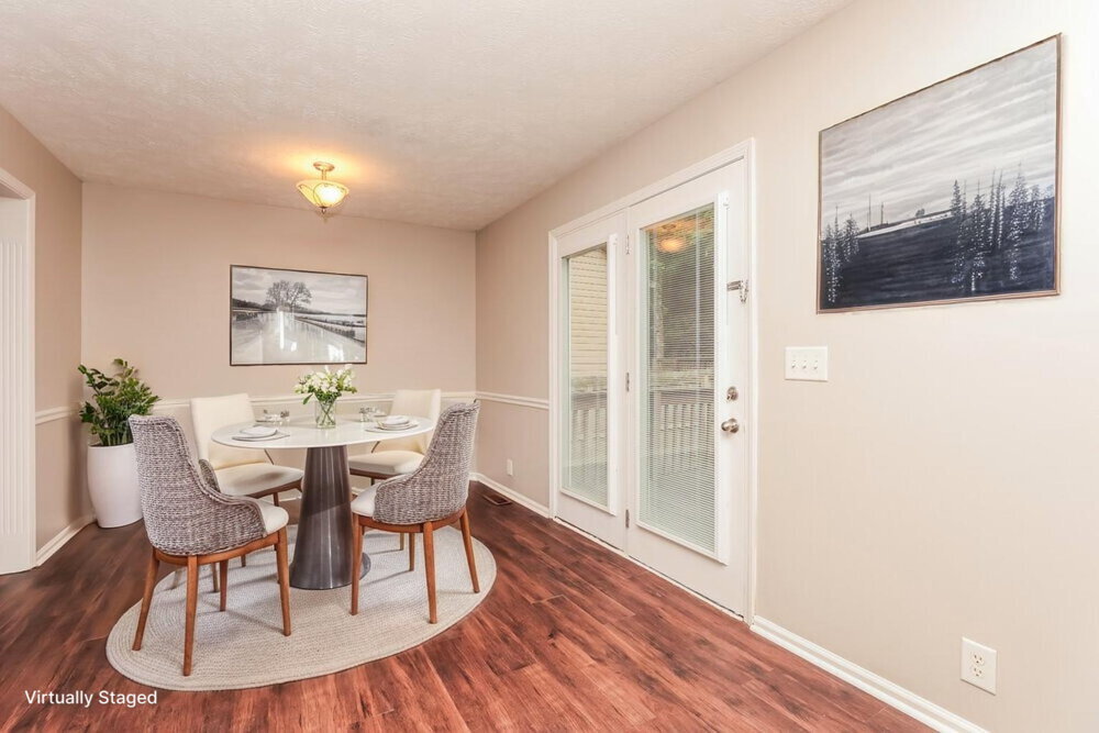 Building Photo - 412 Elegance Way