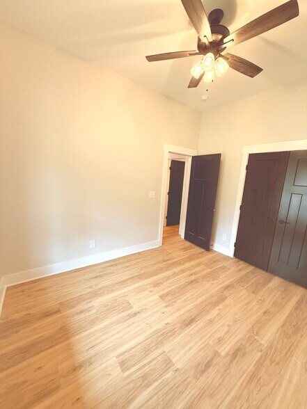 Building Photo - 1515 Jordan Rd