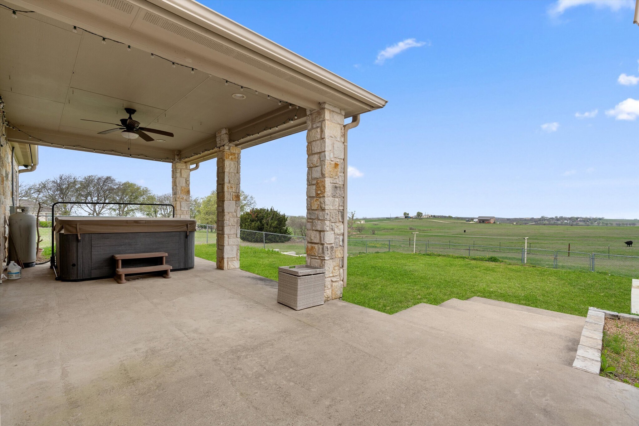 Building Photo - 5210 Cedar Creek Rd