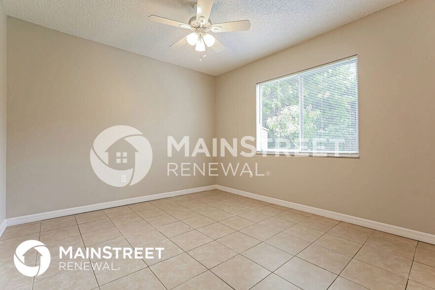 Building Photo - 6830 S Biscayne Dr