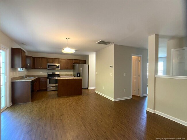 Building Photo - 364 Crane Way