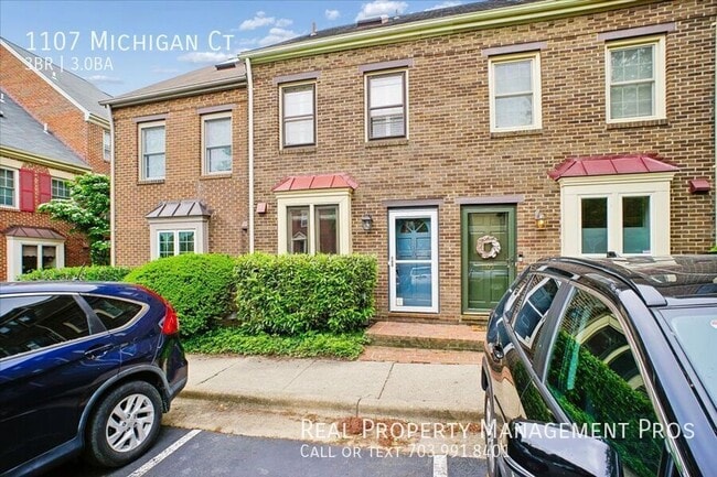 Building Photo - 1107 Michigan Ct