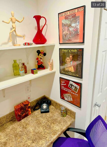 Building Photo - 924 Spain Ave