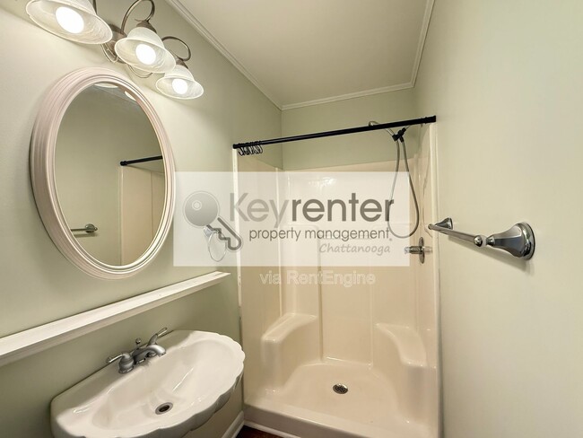 Building Photo - 4803 Orchard View Dr