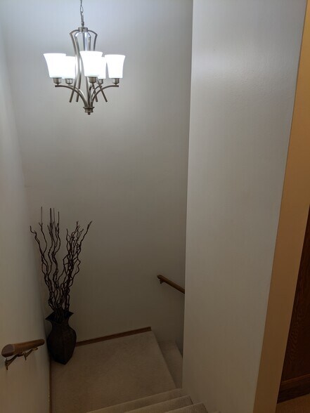 Stairway - 3109 Manitowoc Rd