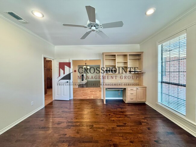 Building Photo - 3308 Moss Glen