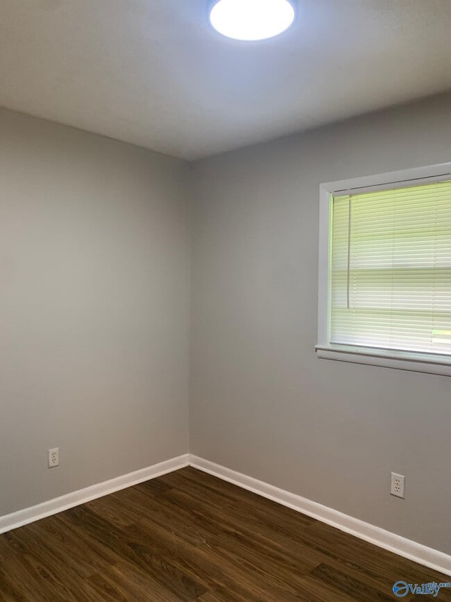 Building Photo - 26214 US-72