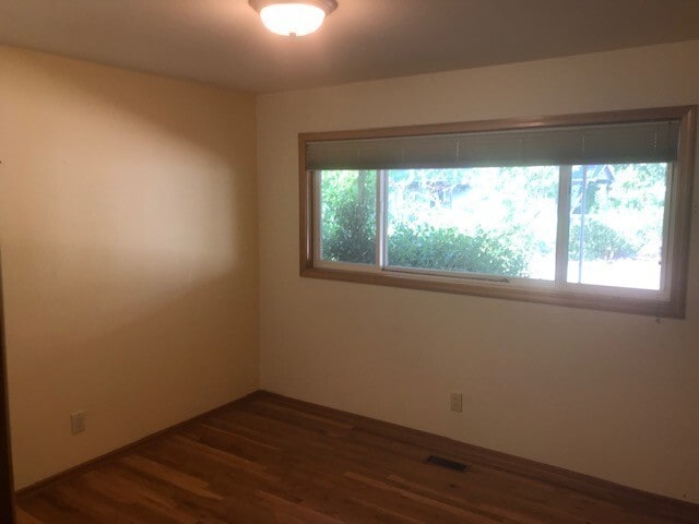 Building Photo - Charming One Level Home in Vancouver Heights Neighborhood