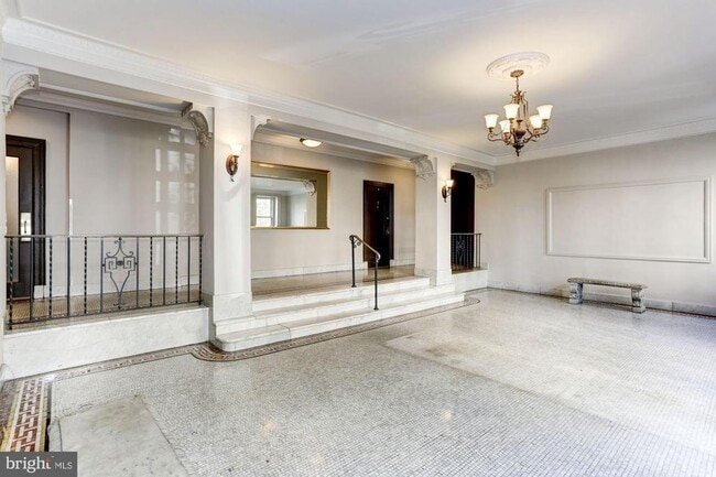 Building Photo - 2227 20th St NW