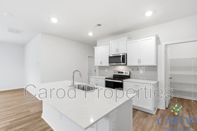 Building Photo - 231 Brinkley Dr