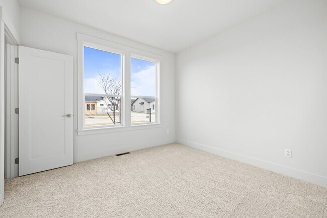 Building Photo - Stunning New Construction by Biltmore | El...