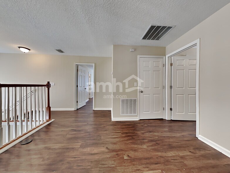 Building Photo - 2730 Wood Stork Trail