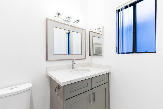 Building Photo - 2584 S Centinela Ave