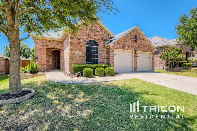 Building Photo - 6018 Holly Crest Ln