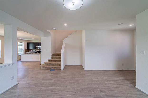Building Photo - 14350 Persimmon Woods Dr