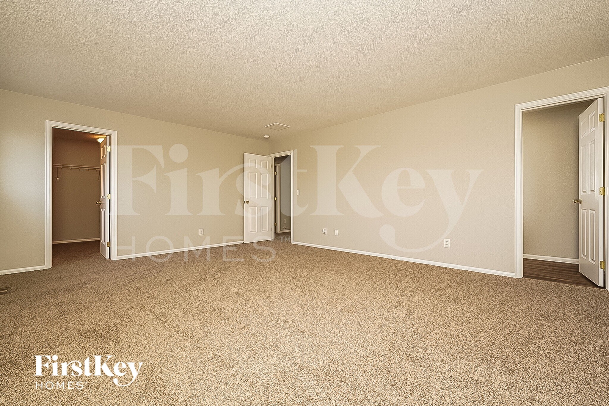 Building Photo - 783 Willow Dr
