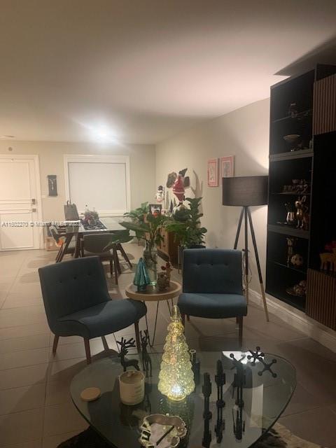 Building Photo - 1631 NE 114th St