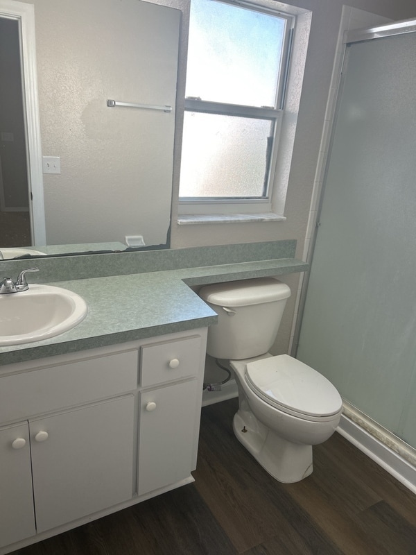 Building Photo - 165 Kings Pond Ave