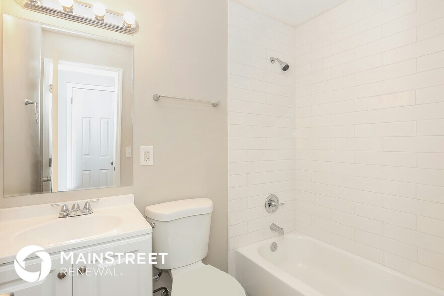 Building Photo - 5203 Chivalry Dr