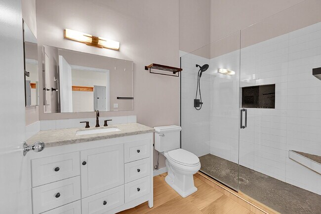 Building Photo - $1,700.00, Studio condo with one bathroom.