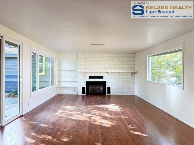 Building Photo - 30 Highland Dr