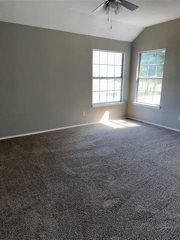 Building Photo - 5201 Tennis Villa Dr